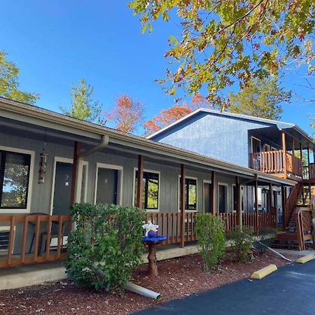 Shady Acre Inn And Suites Branson West Exterior photo